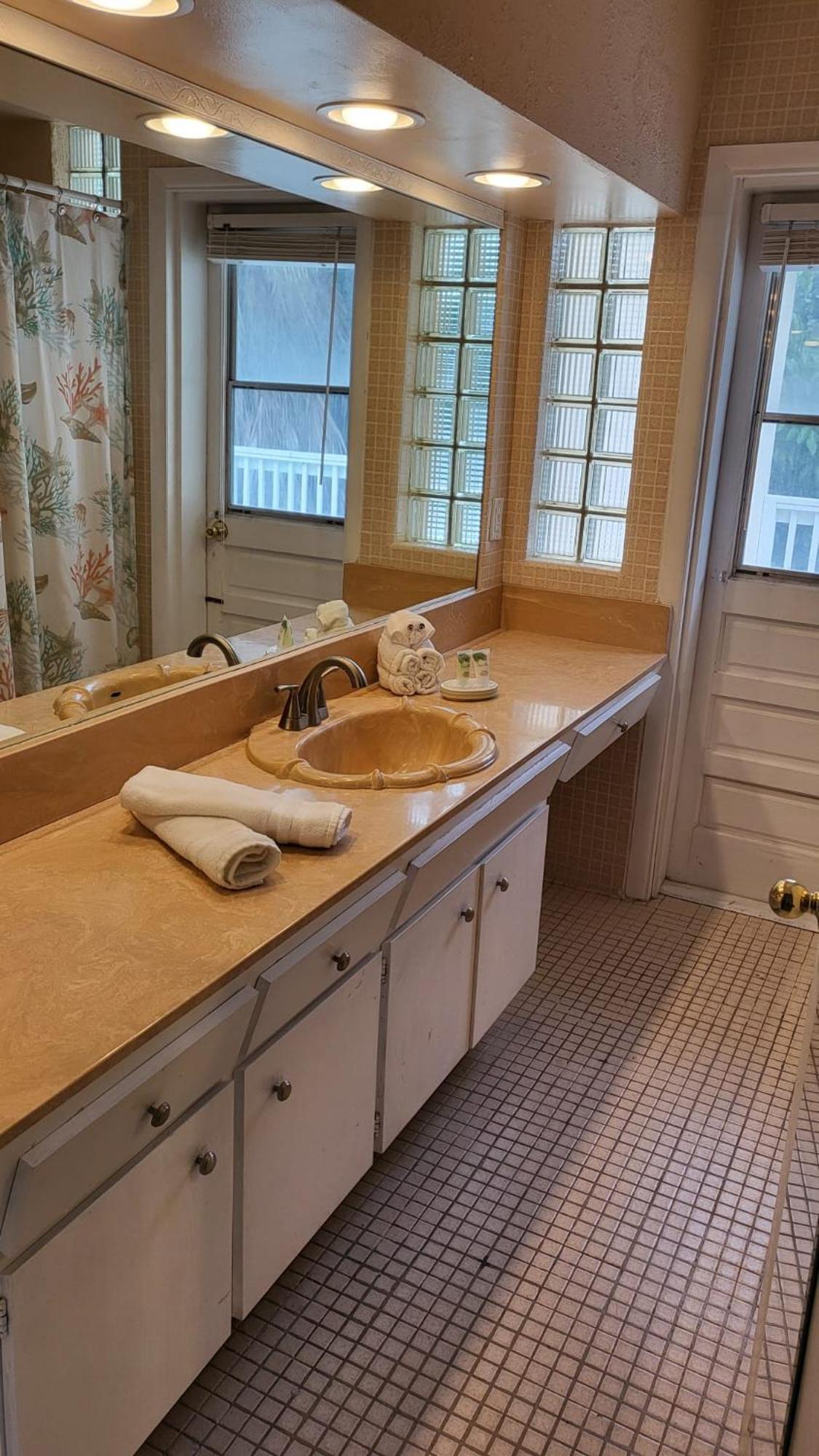 Spacious Beach House Unit,Beautifully Furnished 2 Bed 2Bath./2Min.Walk To Beach Clearwater Beach Esterno foto